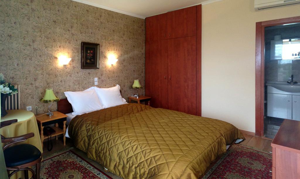 Krepeni Hotel Galaxy חדר תמונה