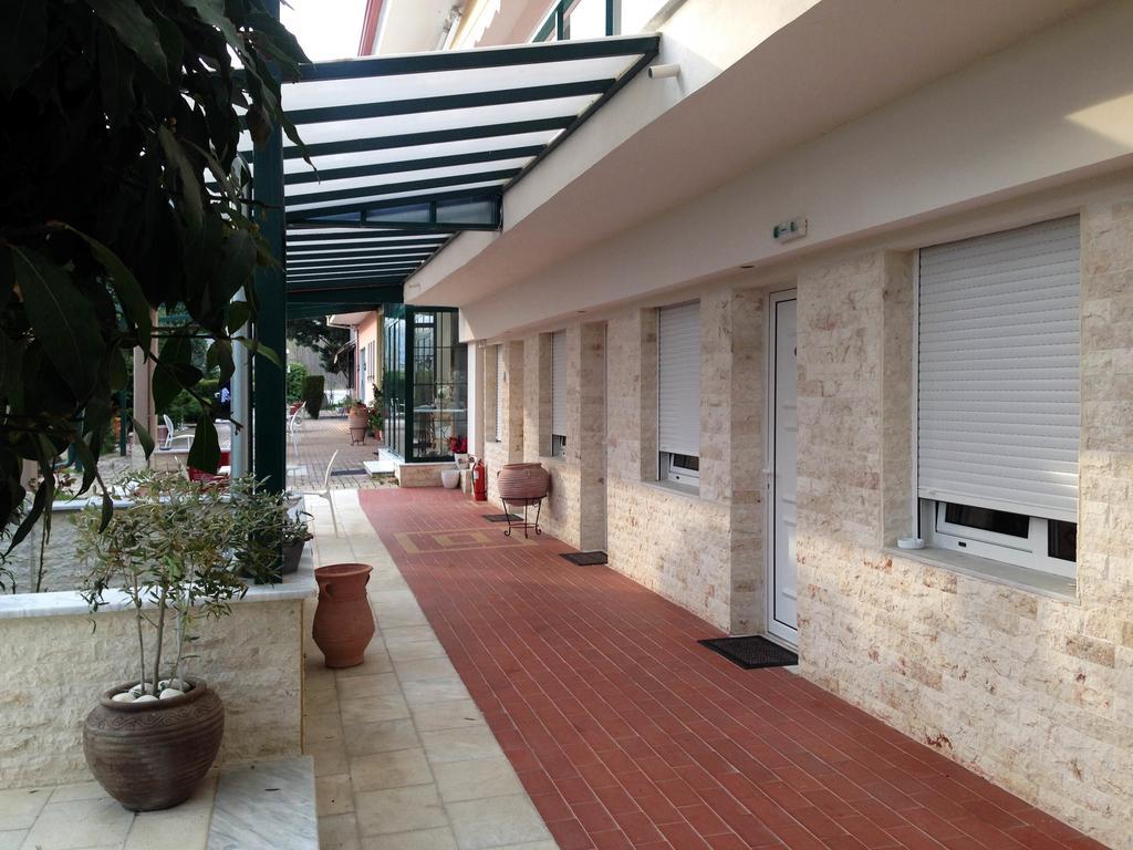Krepeni Hotel Galaxy מראה חיצוני תמונה
