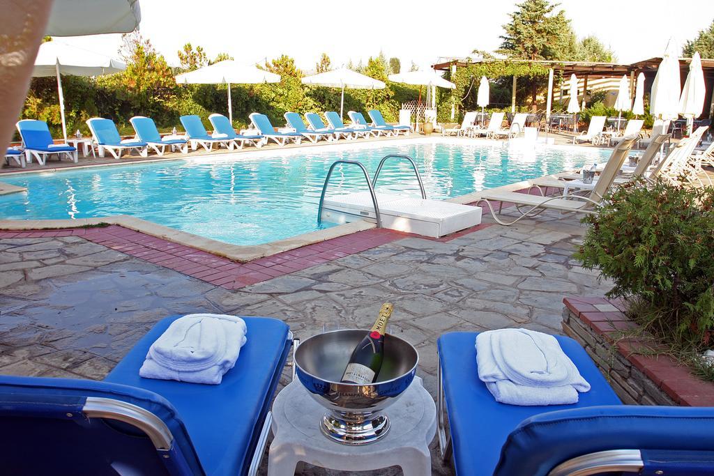 Krepeni Hotel Galaxy מראה חיצוני תמונה