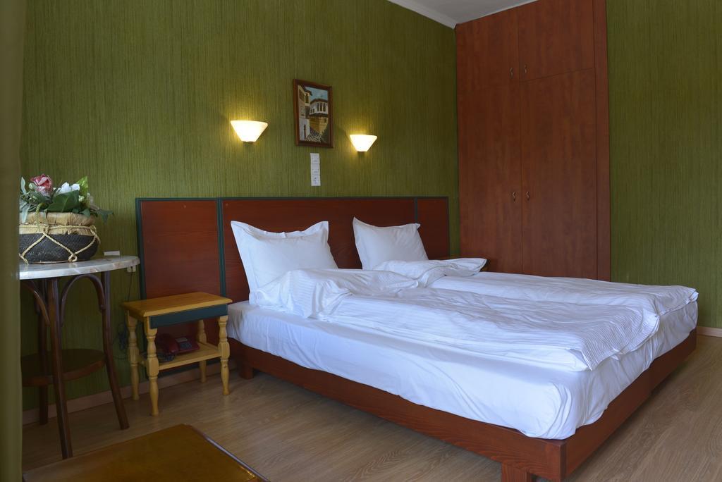 Krepeni Hotel Galaxy מראה חיצוני תמונה